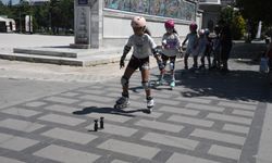 Eskişehir’de Paten Eğitimi Devam Ediyor
