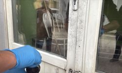 Berber dükkanına demir kesme makasıyla kundaklama girişimi