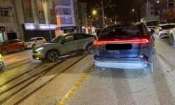 Tramvay seferleri geçici süre durdu
