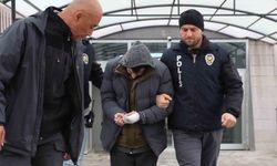 Eskişehir'de Üvey Babasını Öldüren Sanık Hakim Karşısında