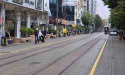 Eskişehir'de Sağanak Yağış Etkili Oldu