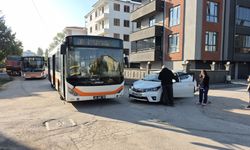 Eskişehir'de Belediye Otobüsü Kazasında 2 Öğrenci Yaralandı