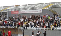Tribünler dolmaya başladı!