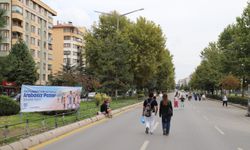 Arabasız Pazar’da Bulvarlar Yayaların ve Bisikletlilerin Oldu