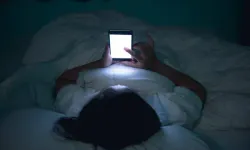 Telefonunuzun pilini tüketen 10 hata