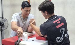Eskişehir’de Gaziler Günü’ne Özel Bilek Güreşi Turnuvası