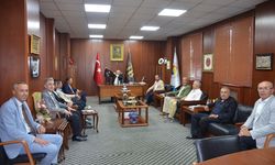 Eskişehirspor Yönetiminden Ticaret Borsası Başkanı Ömer Zeydan’a Ziyaret