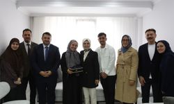 Mahinur Özdemir Göktaş evlilik kredisinden yararlanan çifti ziyaret etti