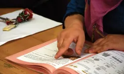 Okuryazarlık Seferberliği ile Yüz Binlerce Kadın Okuryazar Oldu