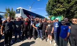 Su ikram ettiler, alkışlarla uğurladılar!