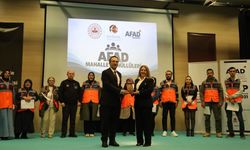 Eskişehir'de AFAD Gönüllülerine Belgeleri Törenle Verildi