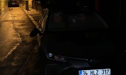 Eskişehir’de park halindeki otomobillere zarar verdiler