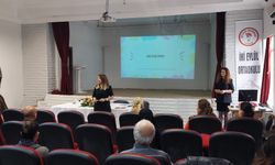 Eskişehir'de Velilere Yönelik "Okul ve Aile" Semineri