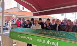 Vefat Eden Orta Mahalle Muhtarı Son Yolculuğuna Uğurlandı