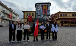 Eskişehir’de Cumhuriyet Coşkusu Gençlik Tiyatrosuyla Sahneye Taşındı!