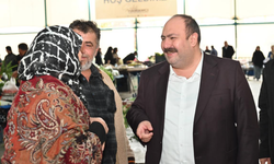 Başkan Serhat Hamamcı sahada: İnönü kapalı pazar yerinde vatandaşlarla bir araya geldi