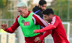 Abdülkadir Öksüz İlk 11’e Dönebilir