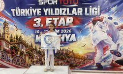 Eskişehirli Karateciler Kütahya’dan 58 Madalyayla Döndü