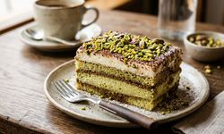 Geleneksel Lezzete Dokunuş: Antep Fıstıklı Tiramisu Tarifi