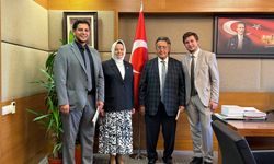 AK Parti Eskişehir Milletvekili Gürcan, Gazi Meclis'te hukukçuları ağırladı