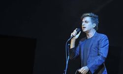 Teoman’ın Sahnedeki Performance Anları Sosyal Medyada Gündem Oldu