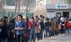 Ne Eğitimde Ne İşte: Türkiye’de "Ev Gençliği" ve Görünmeyen Emek