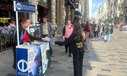 İstiklal Caddesi'nde Anadolu Üniversitesi buluşması