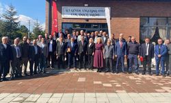 Eskişehir Valisi Dr. Erdinç Yılmaz muhtarlarla buluştu