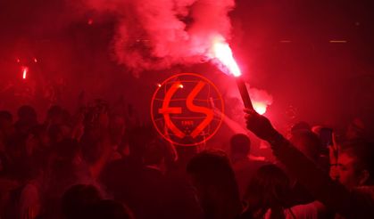 Es-Es için destek büyüyor
