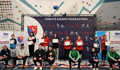 Eskişehirli sporculardan snowboard ve eskrimde büyük başarı