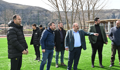 İnönü Belediye Başkanı Hamamcı, Yalovaspor maçı öncesi takımla buluştu