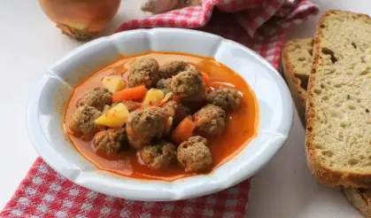Lokanta Usulü Nefis Sulu Köfte Tarifi ve Püf Noktaları