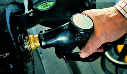 Akaryakıtta Tarihi Rekor: Motorine Tek Seferde Dev Zam!