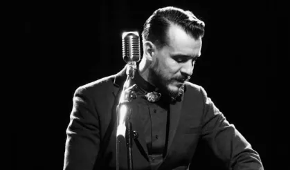 Cem Adrian Yarın Eskişehir’de: Dev Konserin Biletleri ve Detayları Belli Oldu
