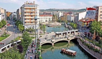 Bakan Bayraktar'dan Eskişehir'in Mahallesine Doğalgaz Müjdesi!