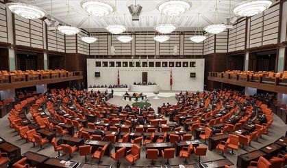 TBMM'de Kritik Düzenlemeler Haftası: Tarım Arazileri, İnternet Basını ve Alkol Satışına Yeni Yaptırımlar