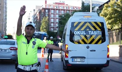 Eskişehir'de Okul Çevrelerine Sıkı Denetim