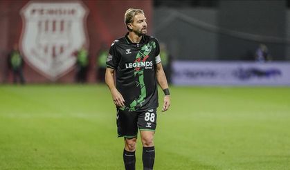Caner Erkin Futbolu Bıraktı!