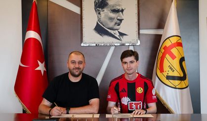 Eskişehirspor Hücum Oyuncusuyla Anlaşma Sağladı