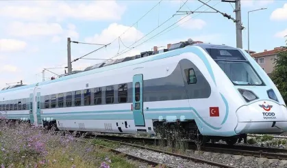 Hızlı trenin gittiği il sayısı 27'ye yükseliyor