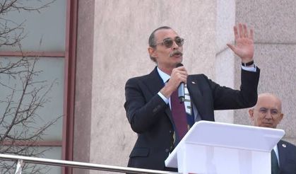 Erdal Beşikcioğlu Tutuklandı
