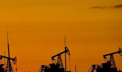 Ortadoğu’daki Savaş Petrolü Yükseltti