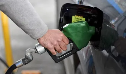 Motorin Fiyatlarına İndirim Geldi: Pompaya Yansıdı