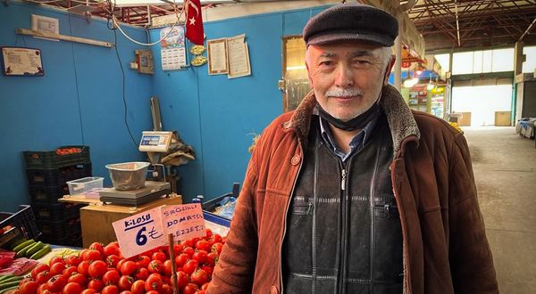 Eskişehir pazarında domates 6 lira