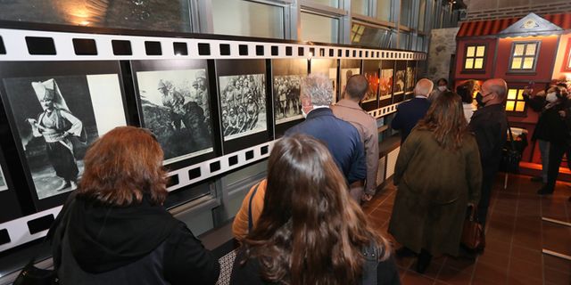 Ata'ya Saygı fotoğraf sergisi açıldı