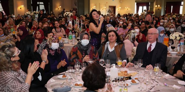 Bin 500 kadın yılbaşı kutlamalarına katıldı