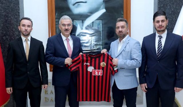 Eskişehirspor’dan Valiye ziyaret