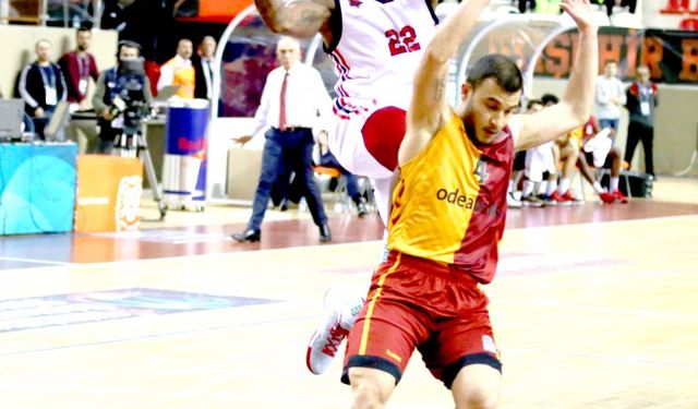 Cimbom’u devirdiler 70-64