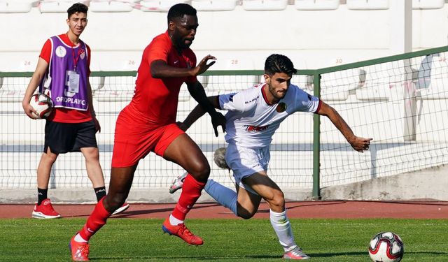 Ümraniyespor: 3 - Eskişehirspor: 0