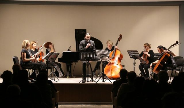 Oda Müziği konserleri  TangoNeva ile sürdü